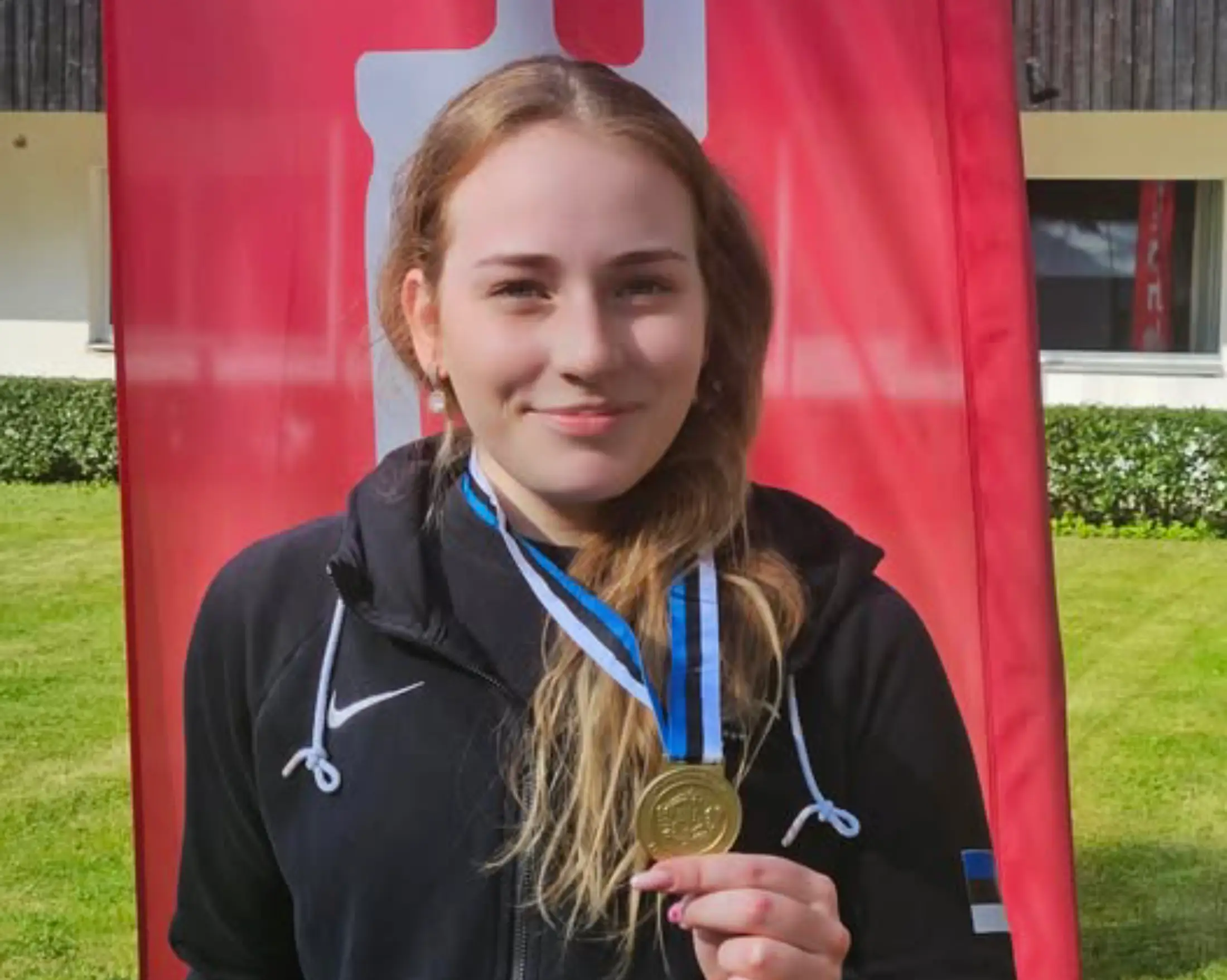 Eesti-juunioride-2025-aasta-meister-laskmises-Lisell-Valjak